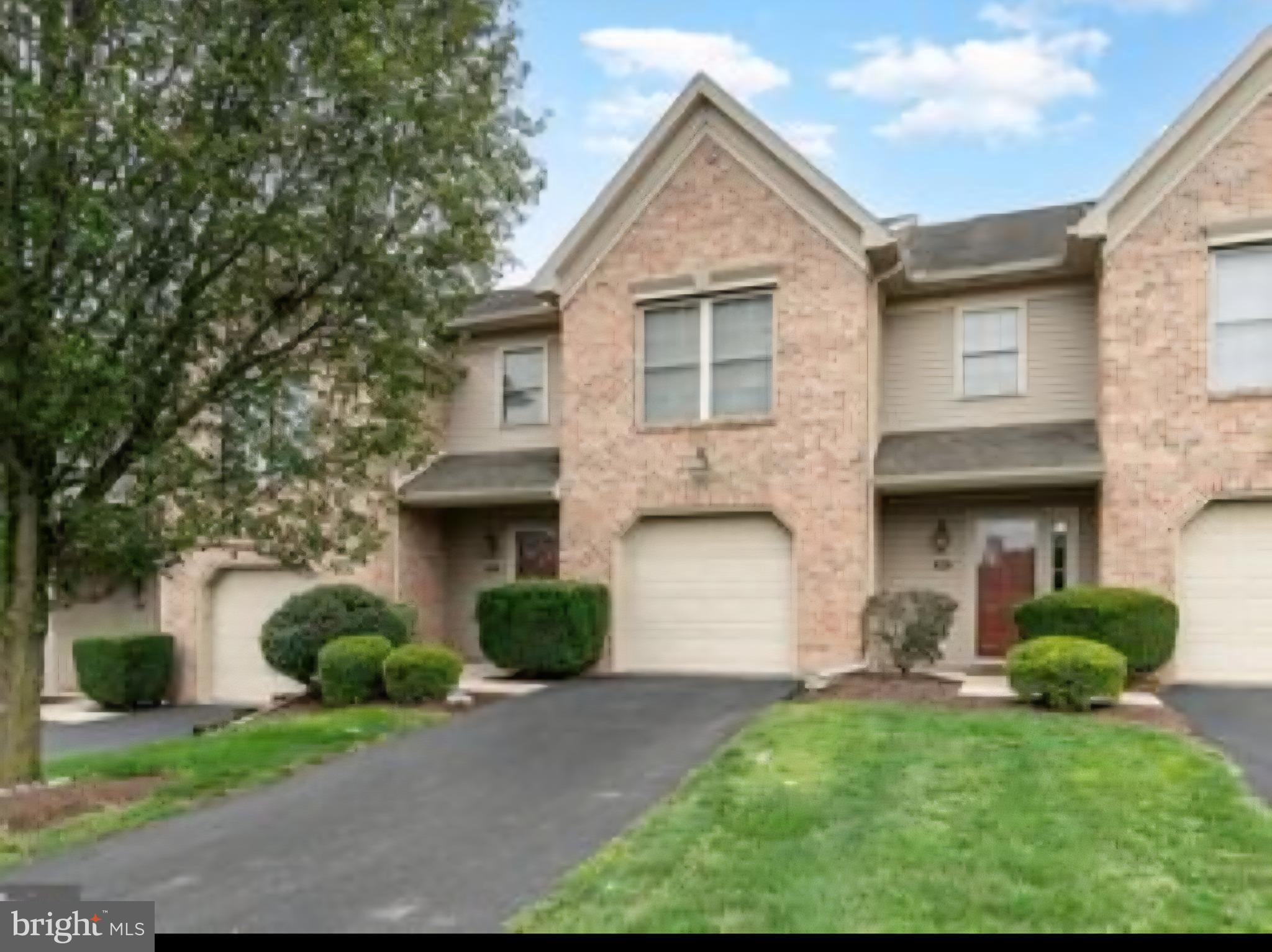 471 STONEHEDGE LANE