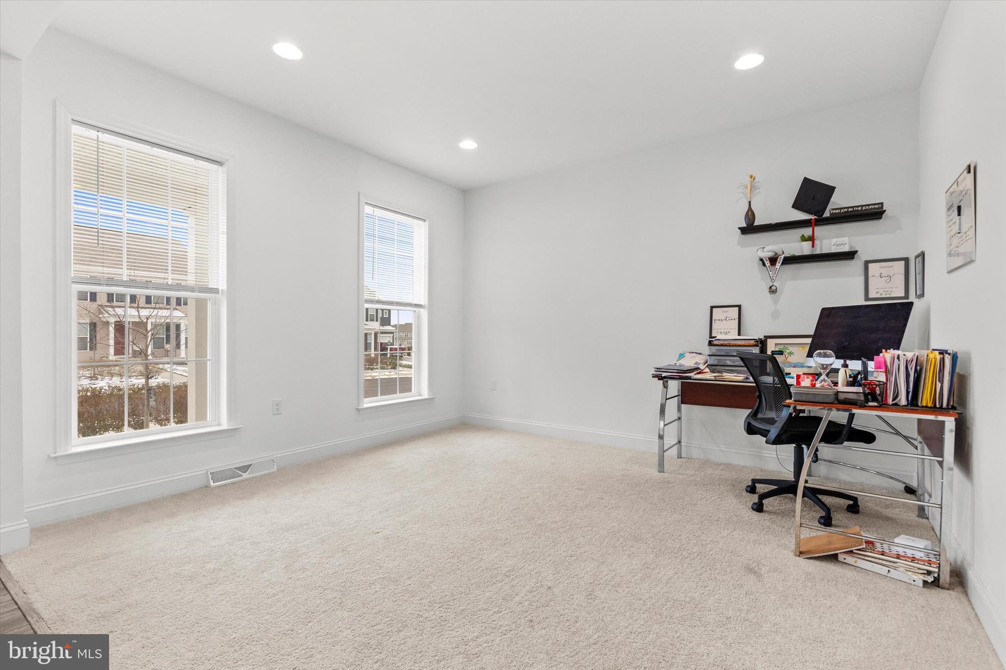 1304 INNOX RD