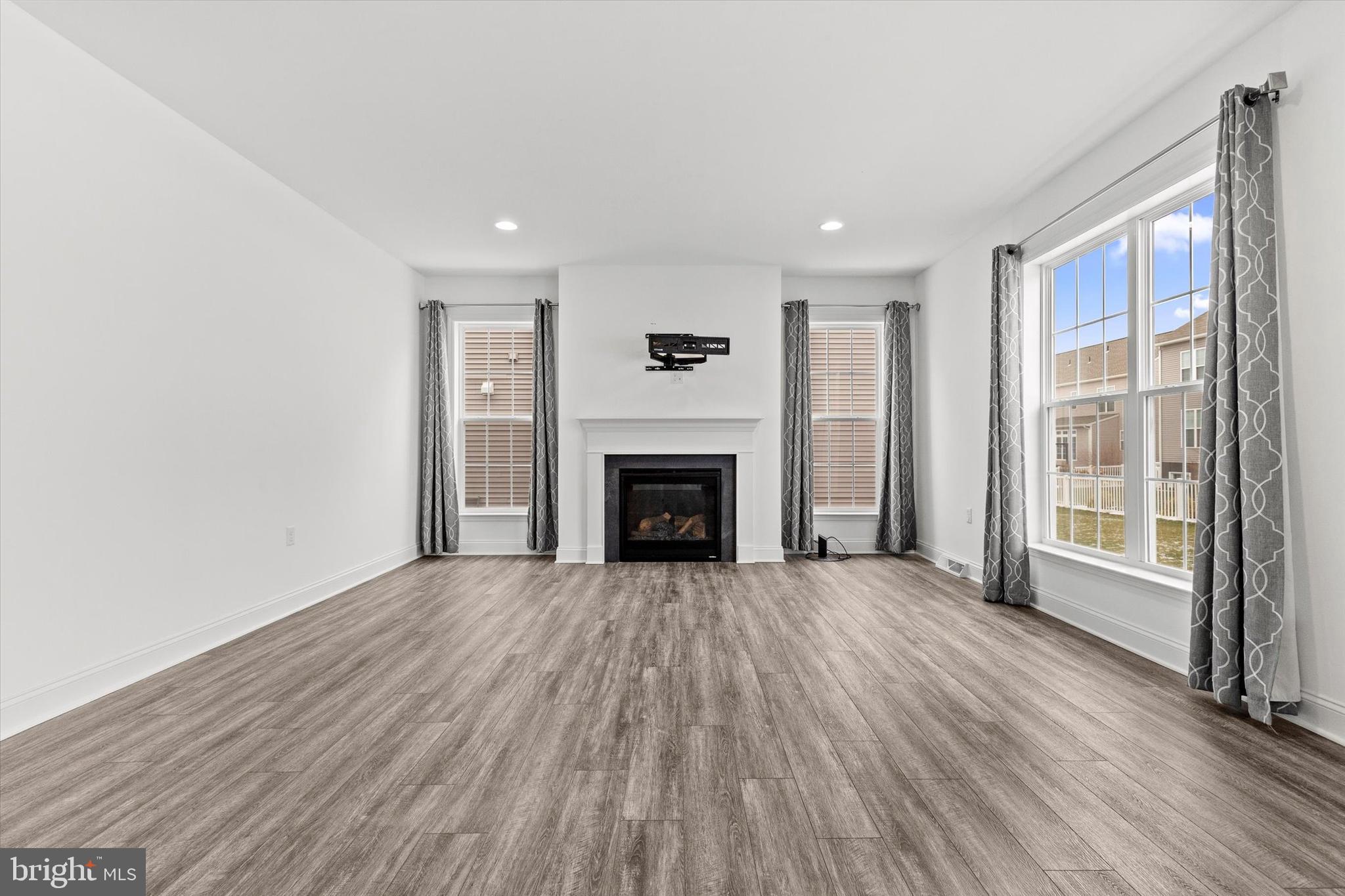 1304 INNOX RD