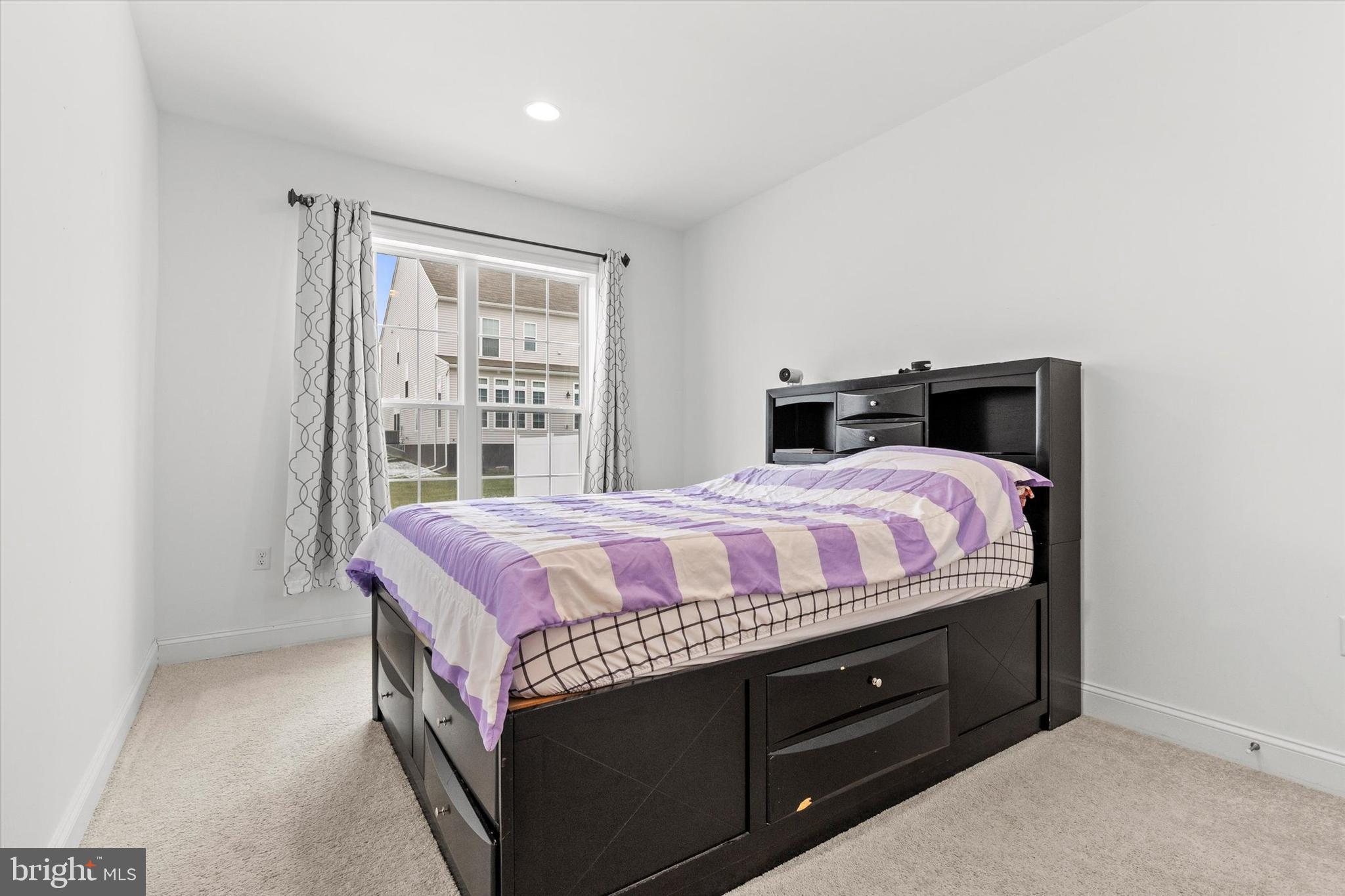 1304 INNOX RD