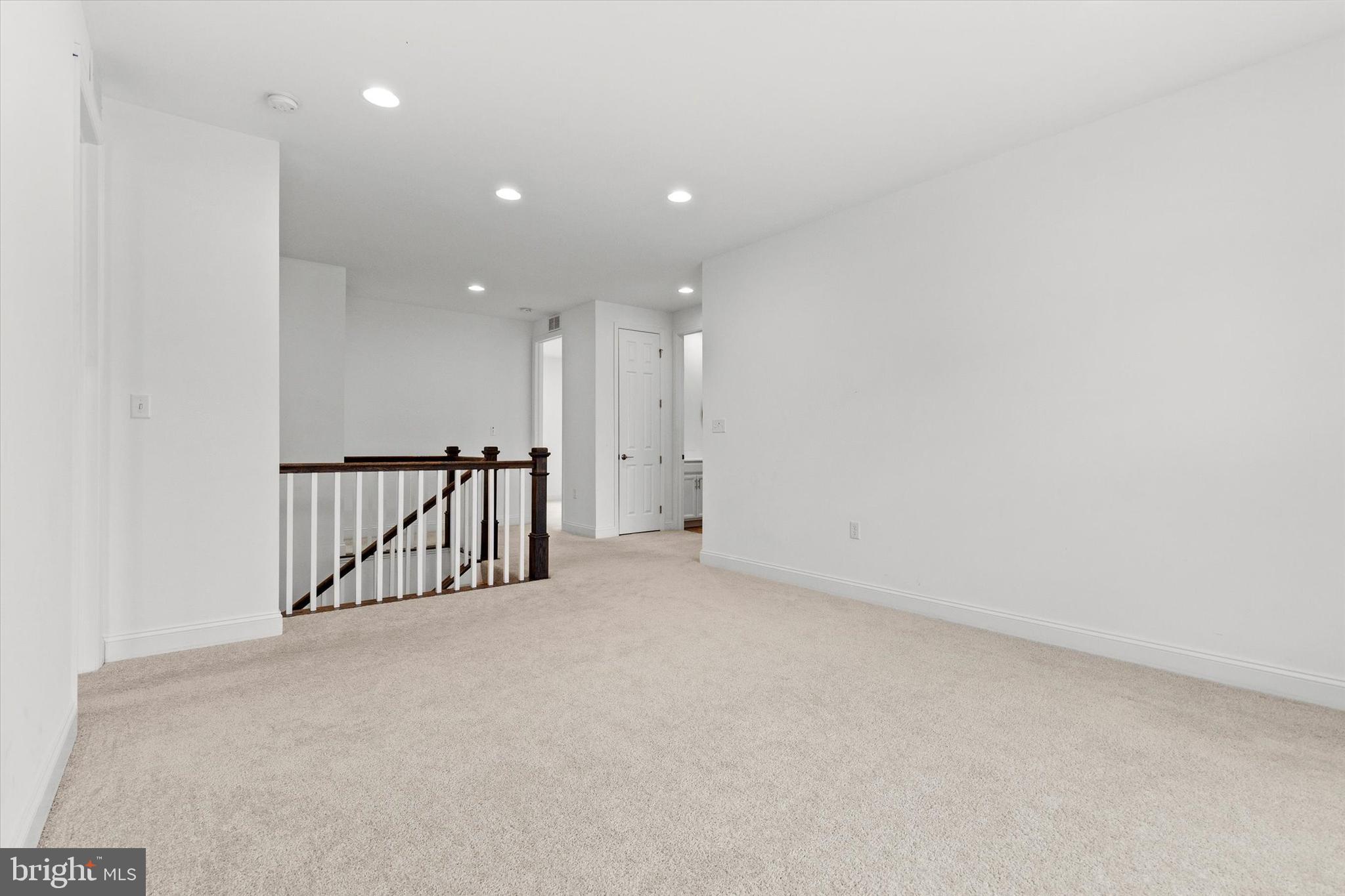 1304 INNOX RD