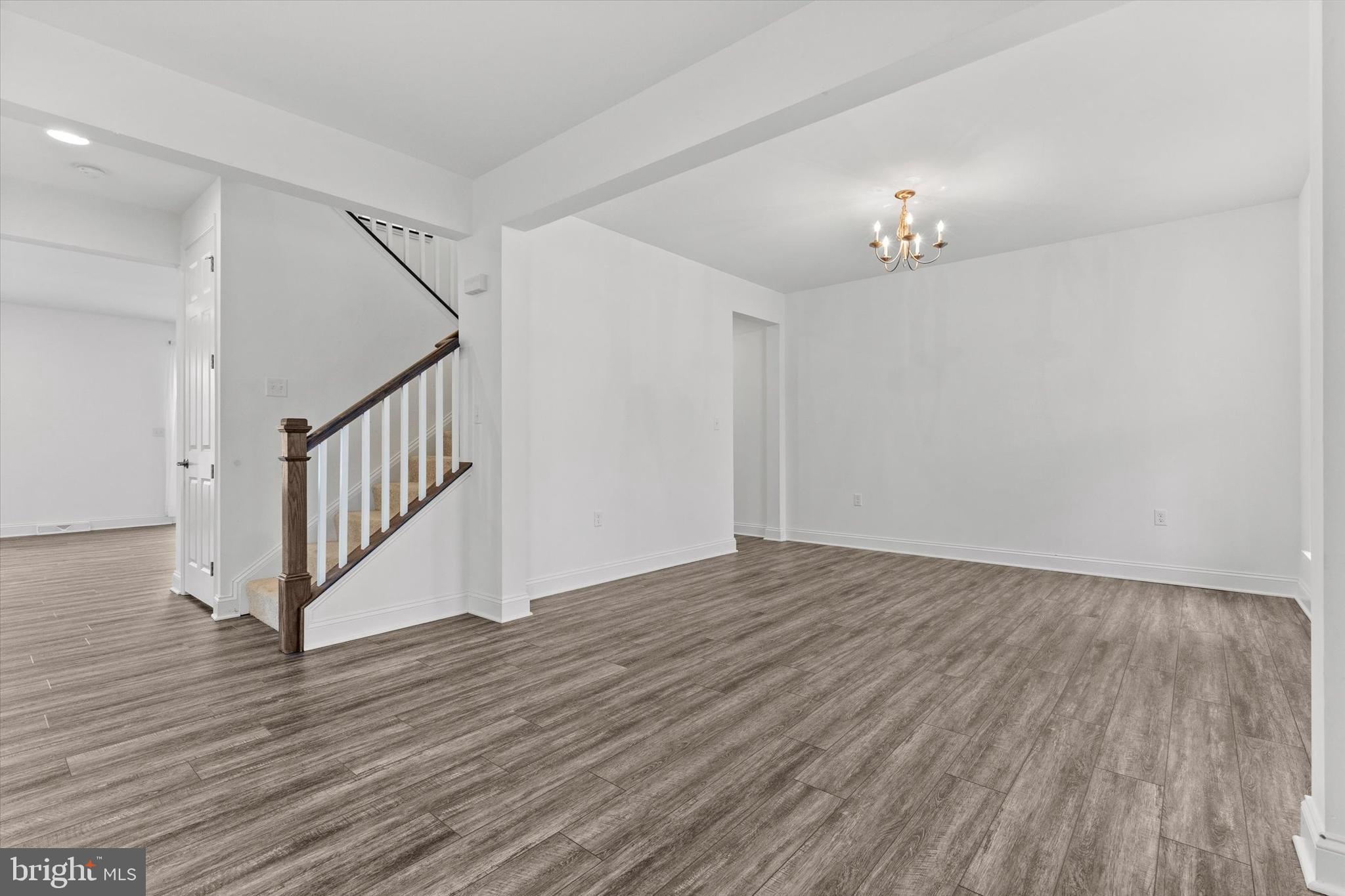 1304 INNOX RD