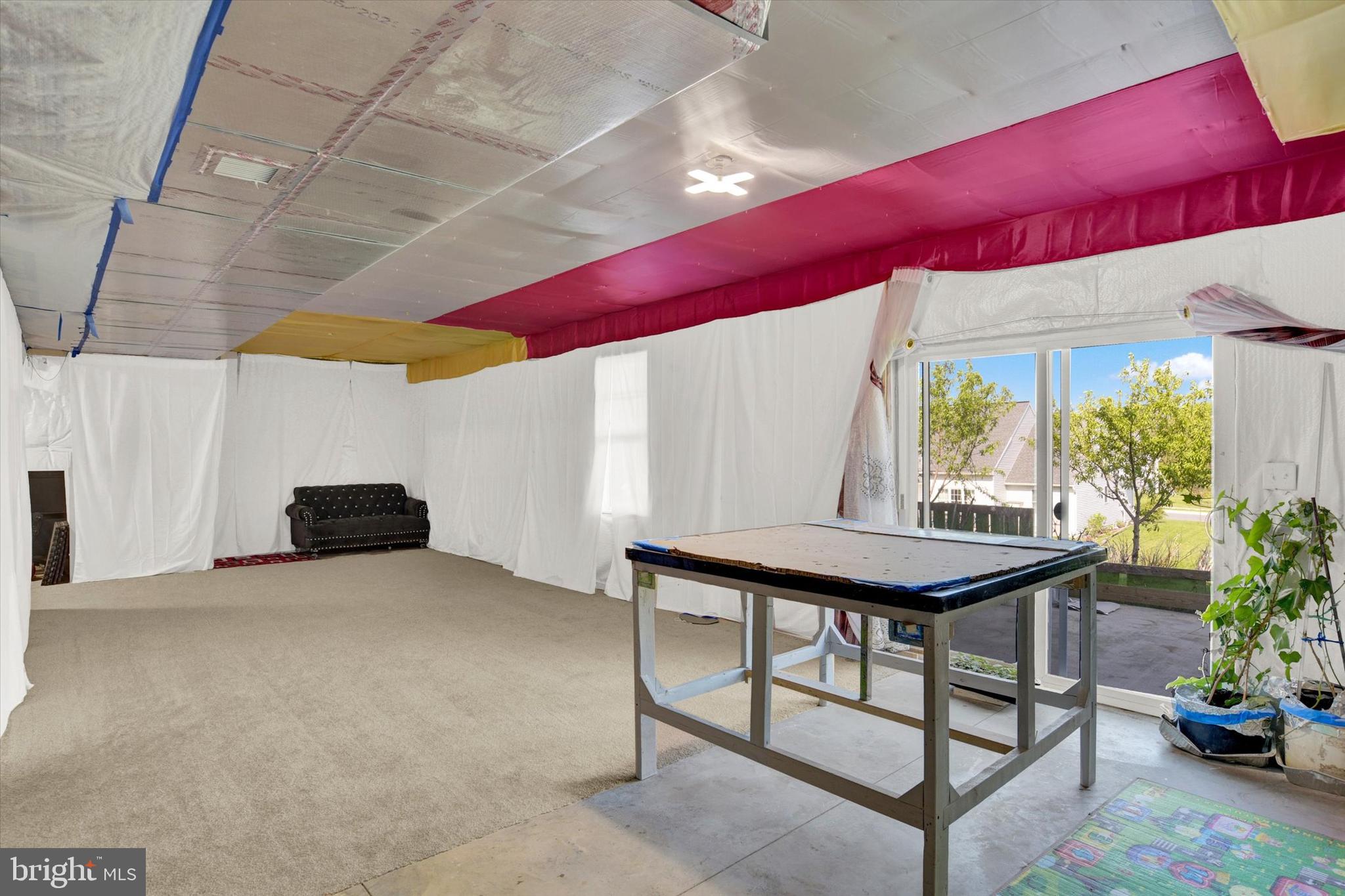 105 S SOUTH MOUNTAIN DRIVE