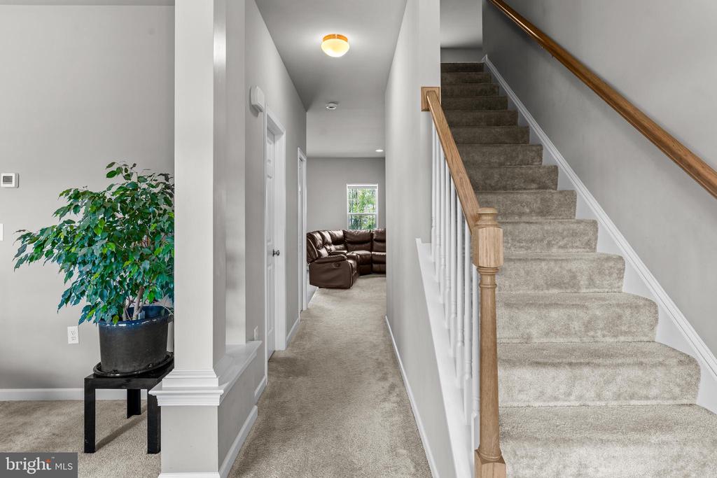 875 ASHFIELD DRIVE