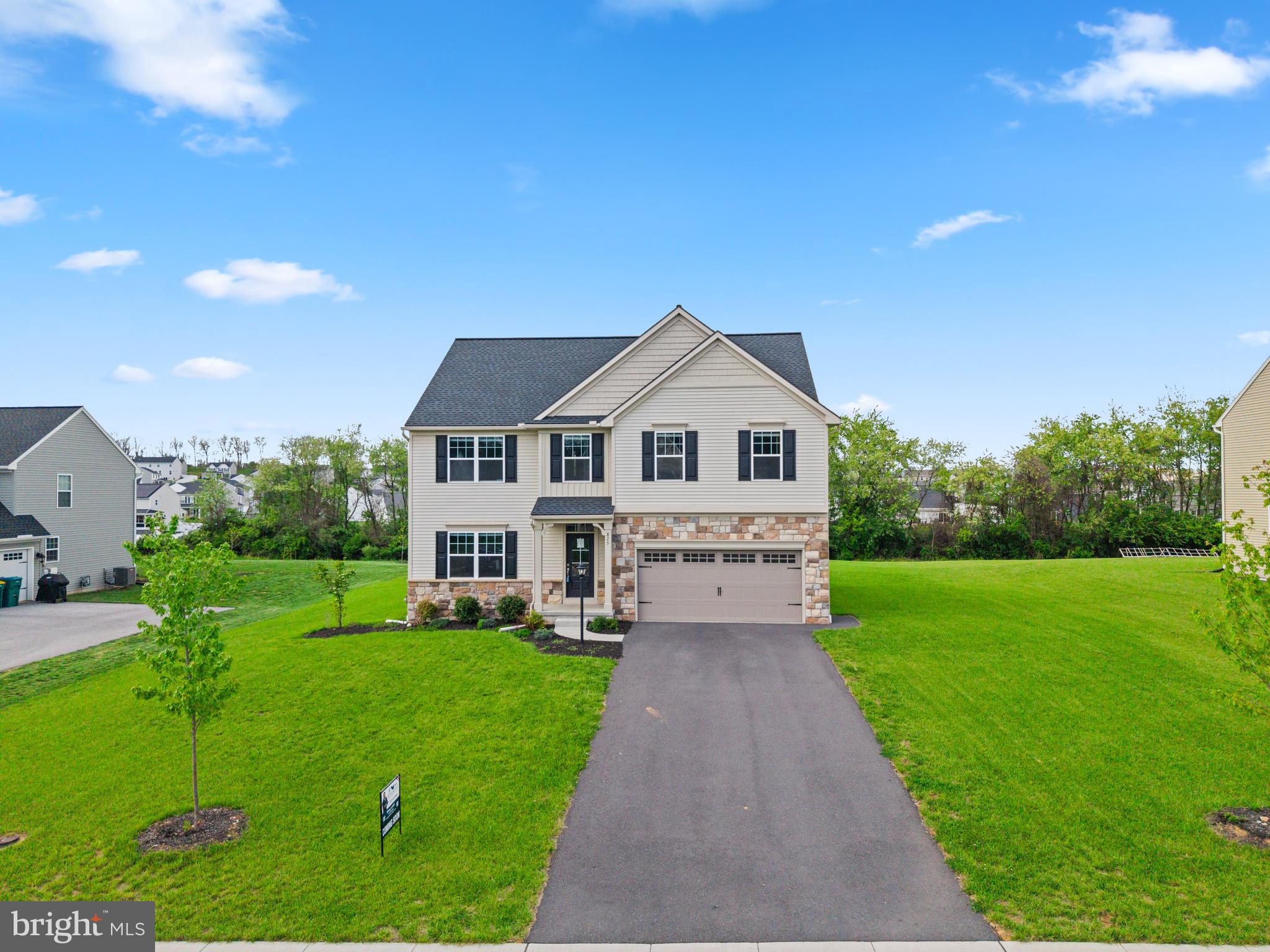875 ASHFIELD DRIVE