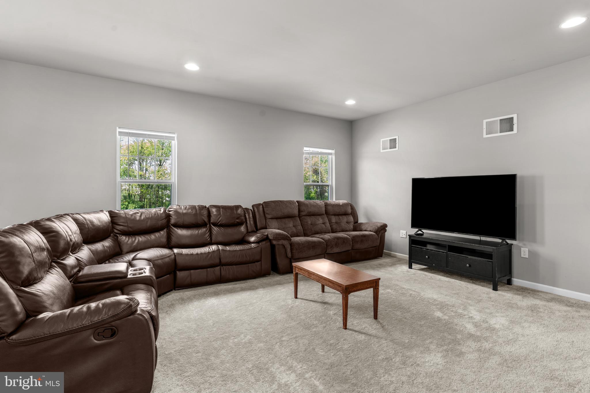 875 ASHFIELD DRIVE