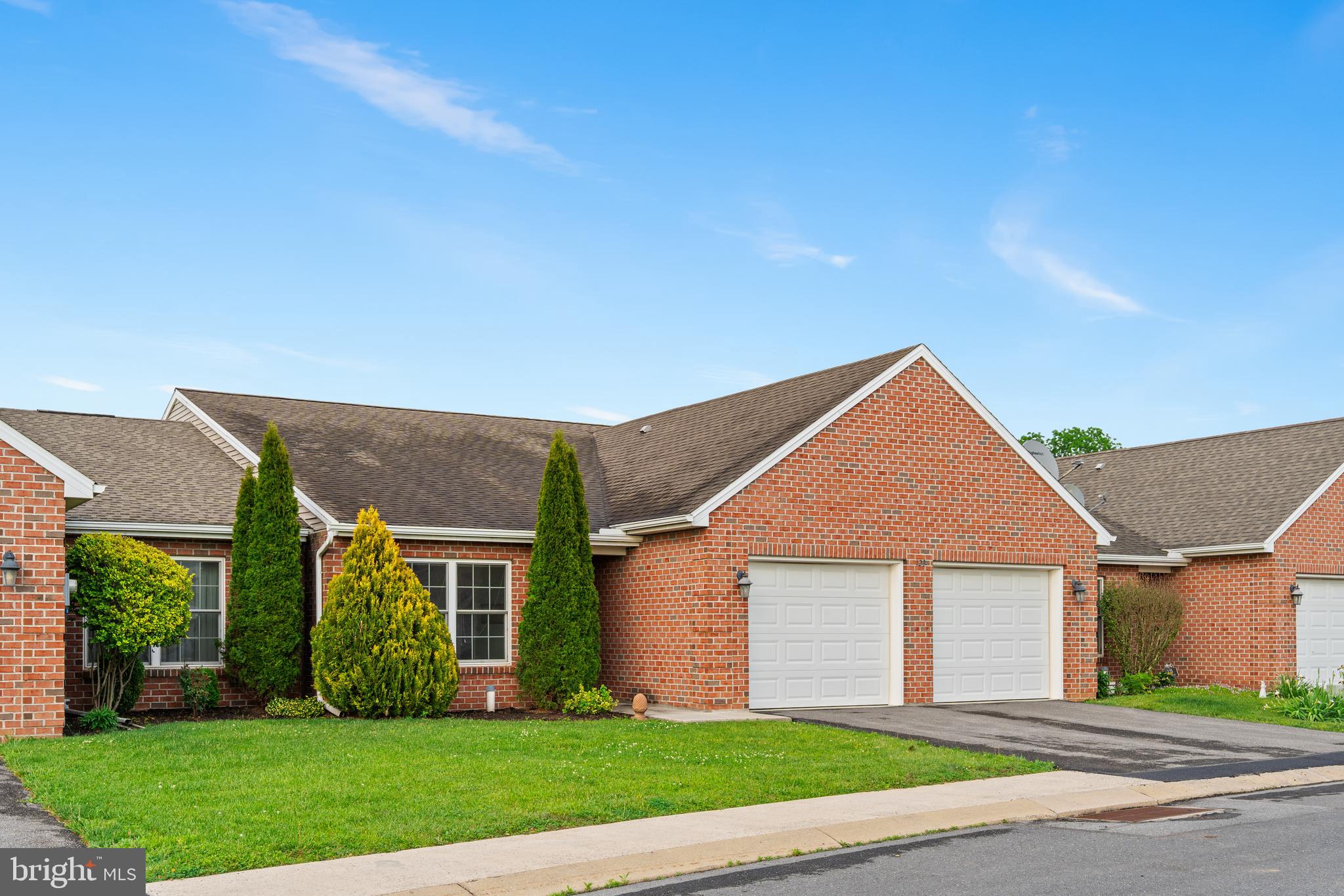 123 BLACKBIRD LANE