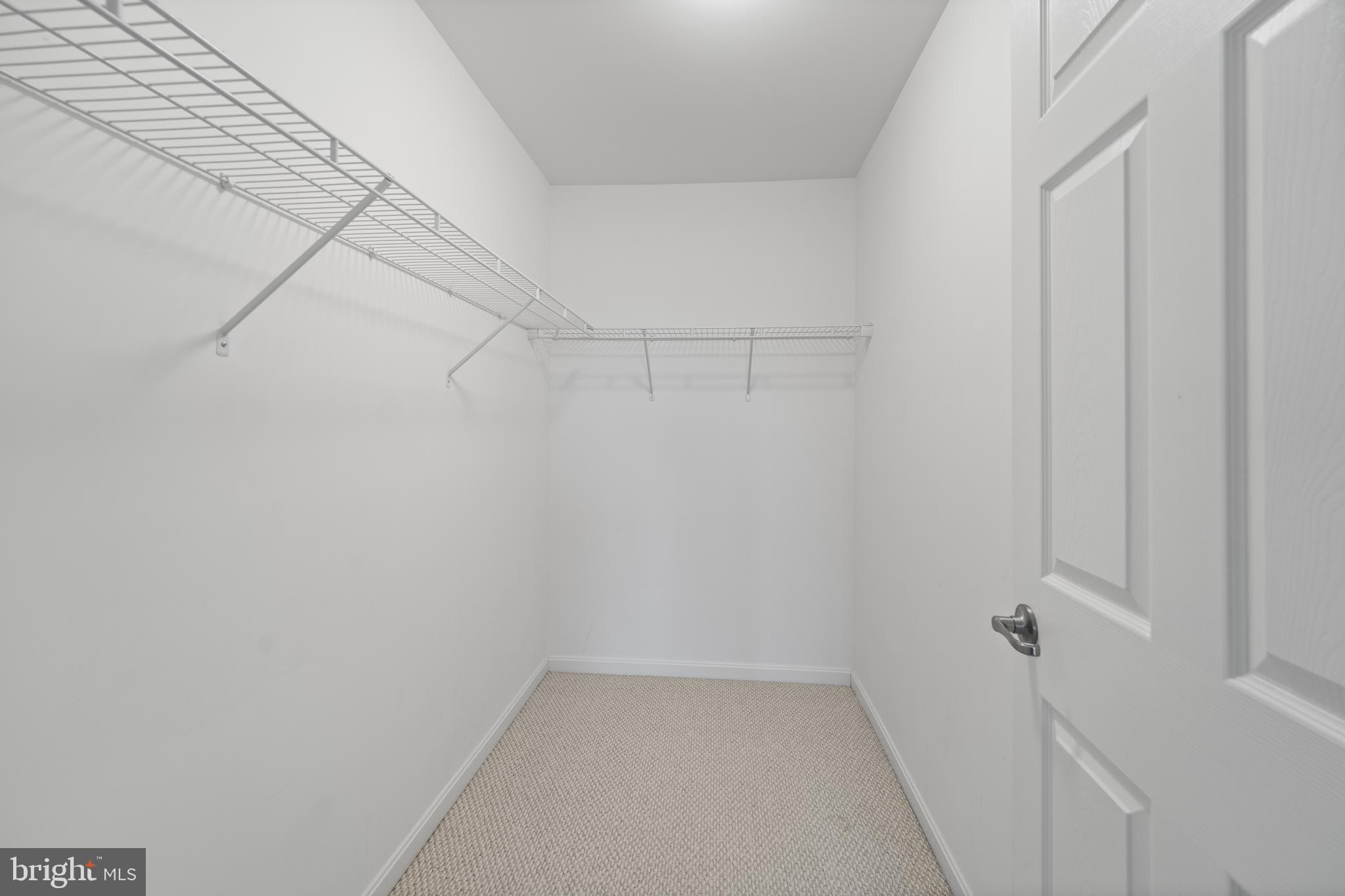 123 BLACKBIRD LANE