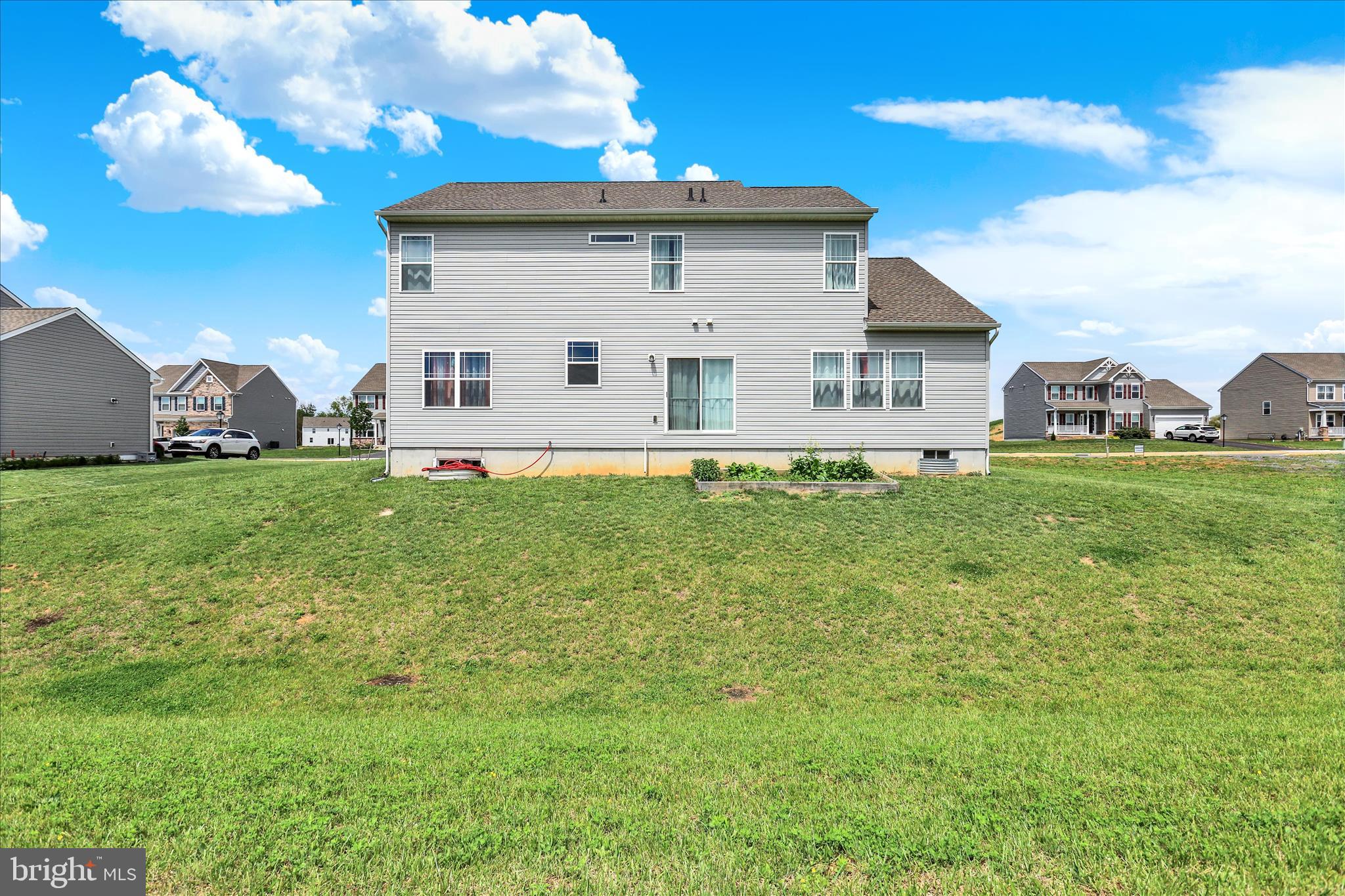 69 BENNINGTON WAY