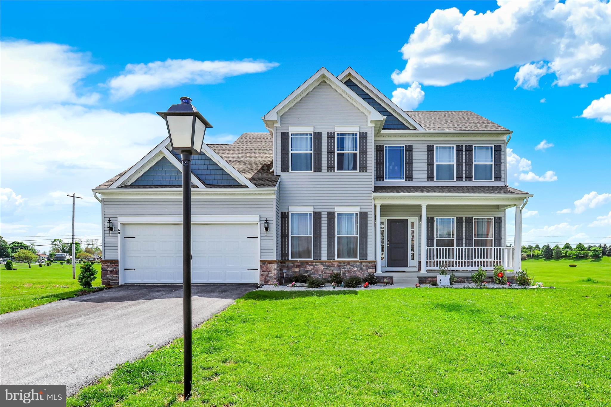69 BENNINGTON WAY