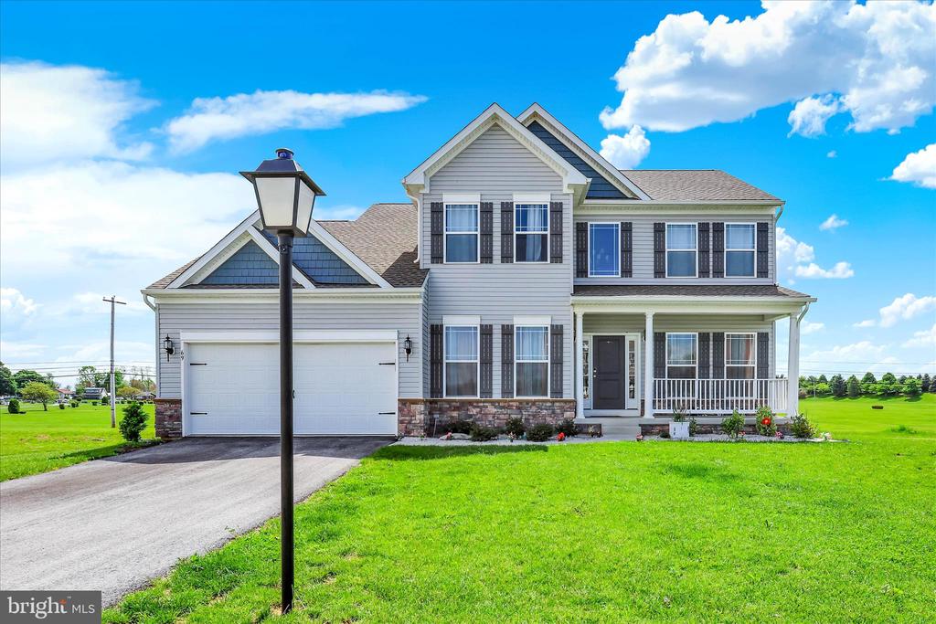 69 BENNINGTON WAY