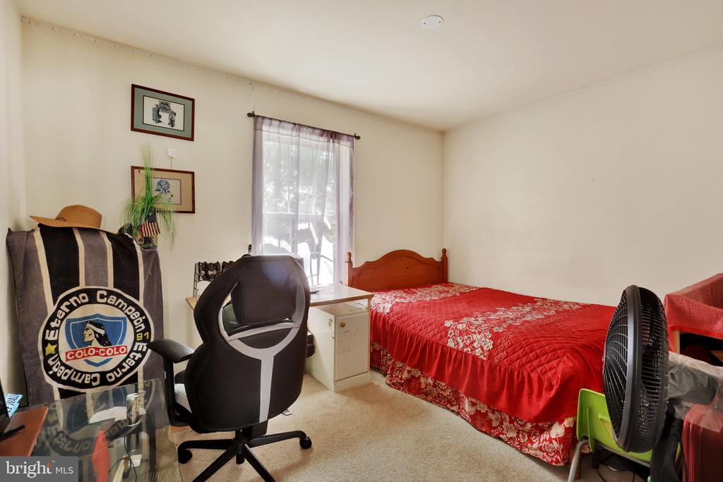 23 HAMLET CIRCLE