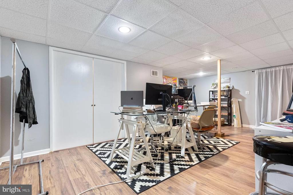 1422 TIMBER CHASE DRIVE