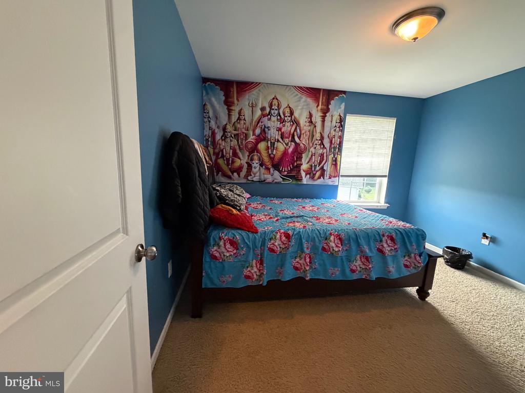 104 BELLOWS DRIVE