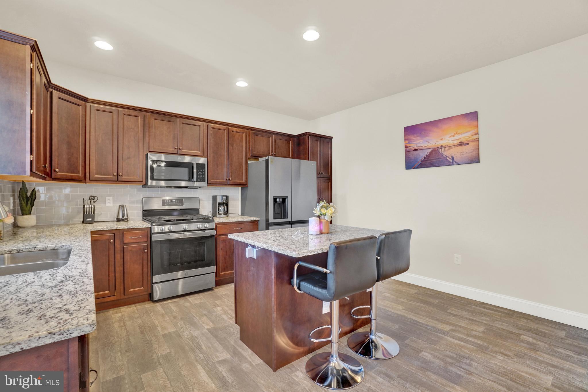 185 Magnolia Dr
