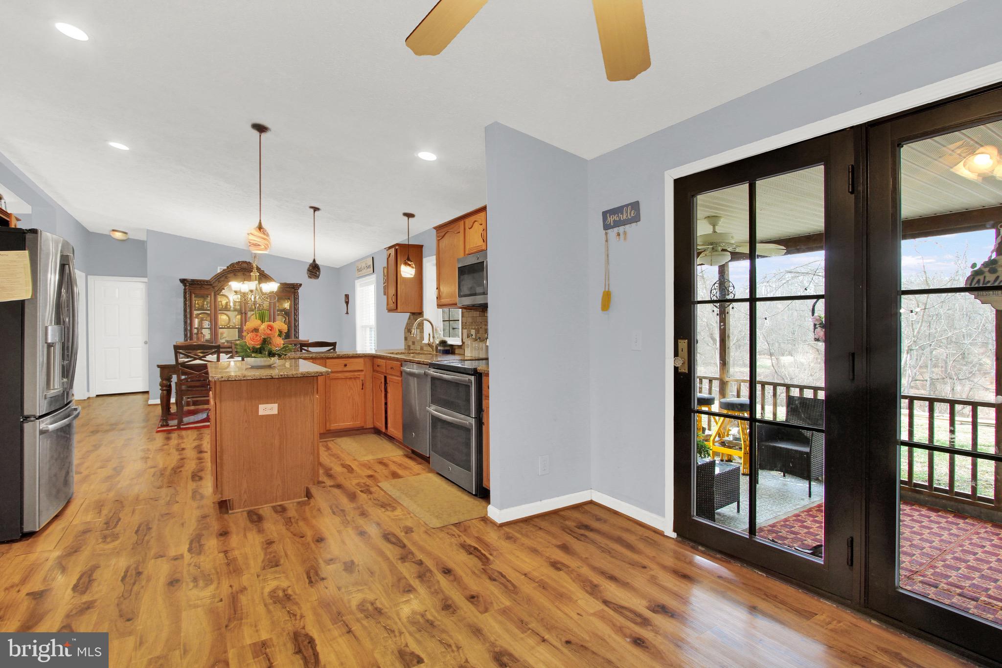 8100 Fox Mill Rd