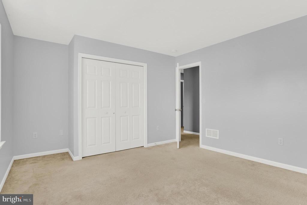 654 Barbara Dr