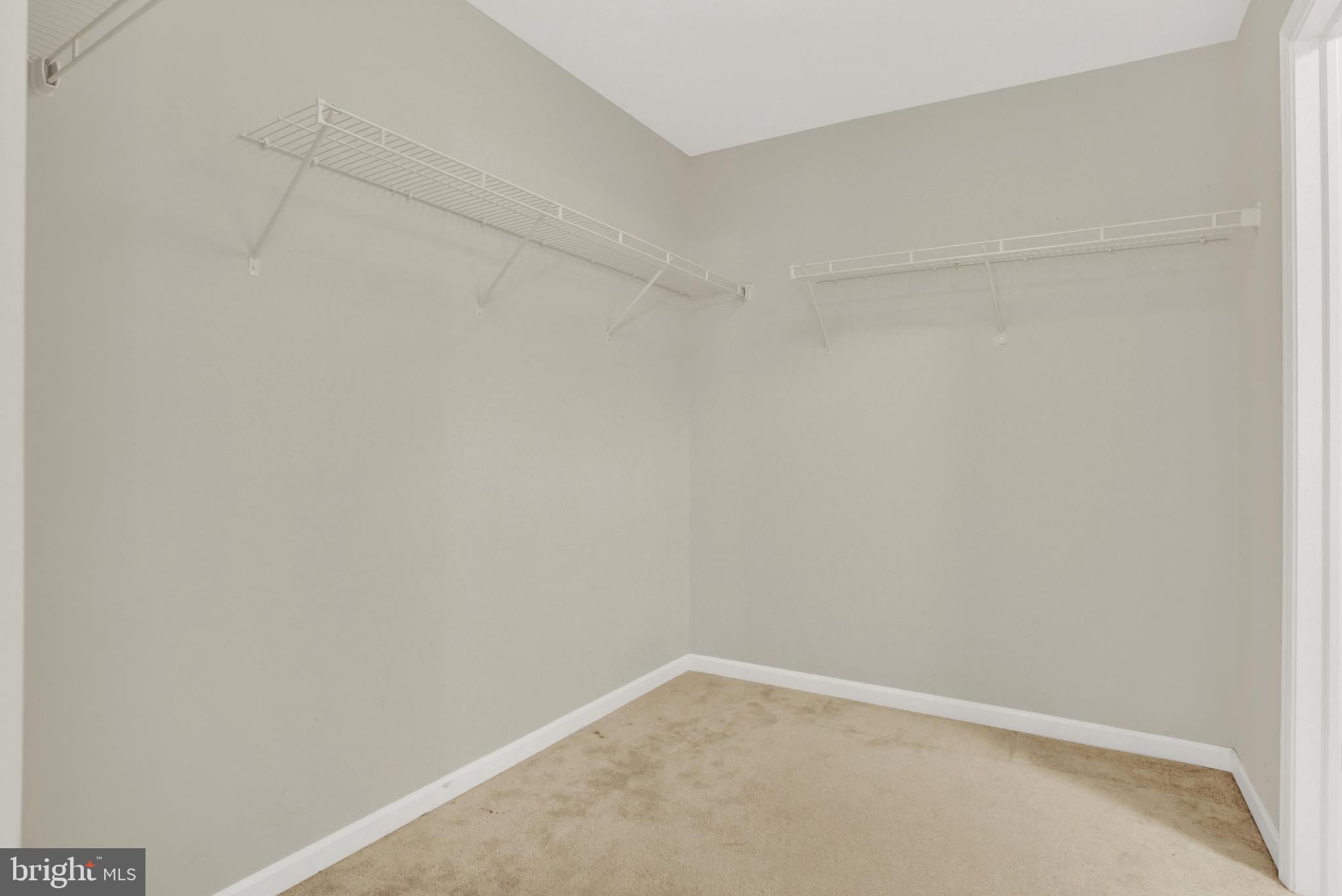 654 Barbara Dr