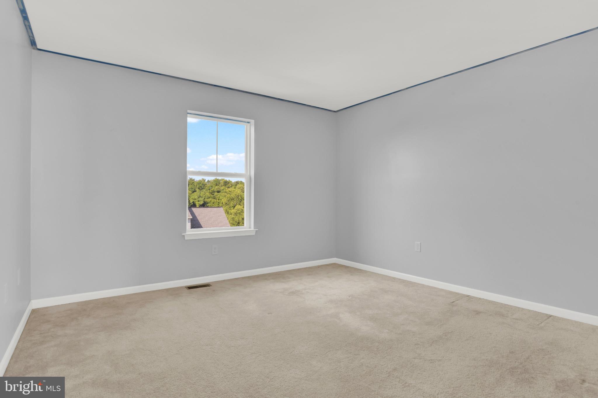 654 Barbara Dr