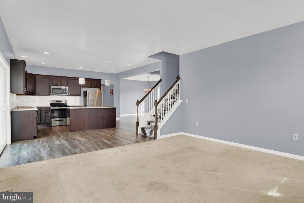 654 Barbara Dr