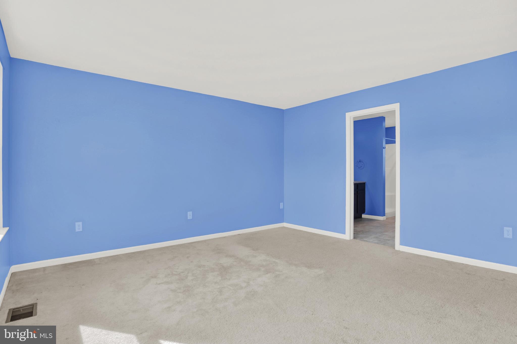 654 Barbara Dr
