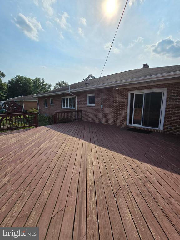 3813 Darby Rd
