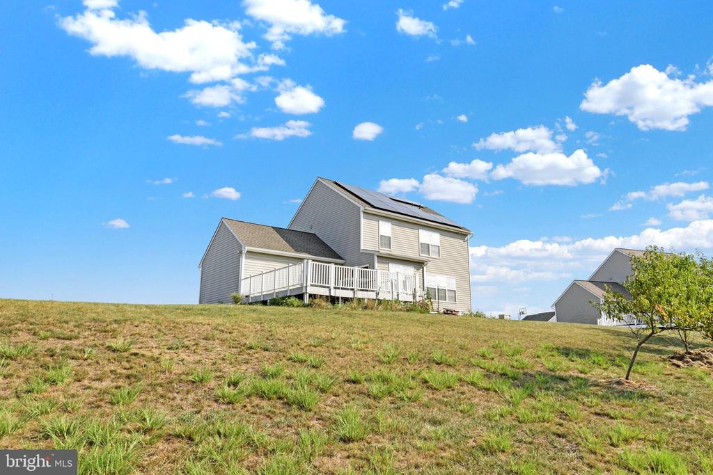 7099 Pine Ridge Dr