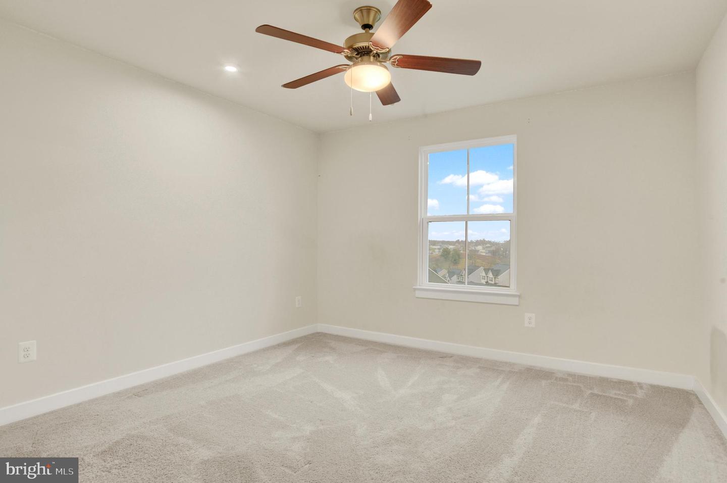 3811 Seabiscuit Way