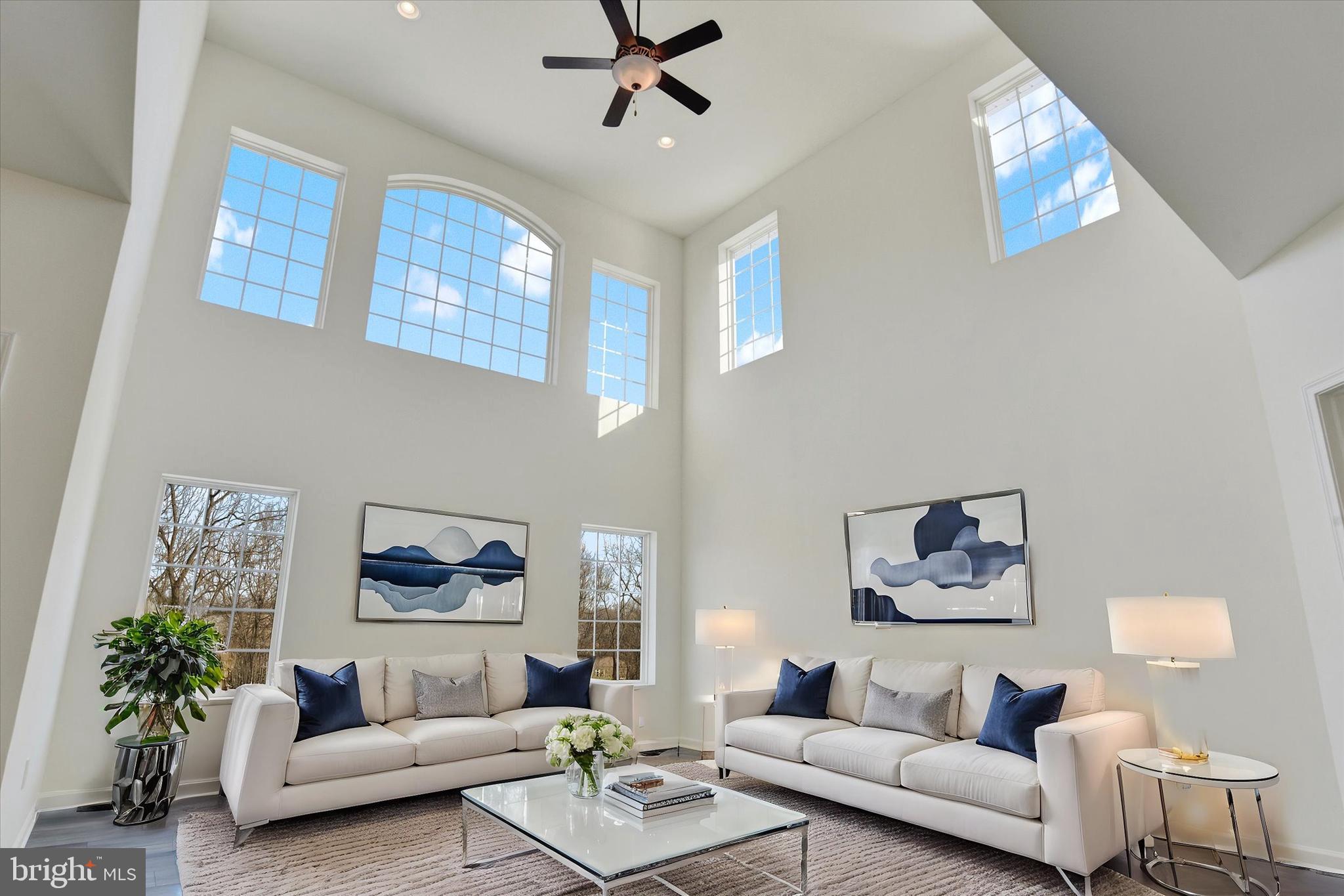 7061 Creek Crossing Dr