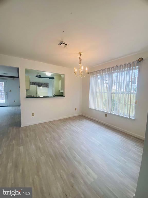 1946 Daybreak Cir