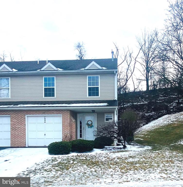 1946 Daybreak Cir
