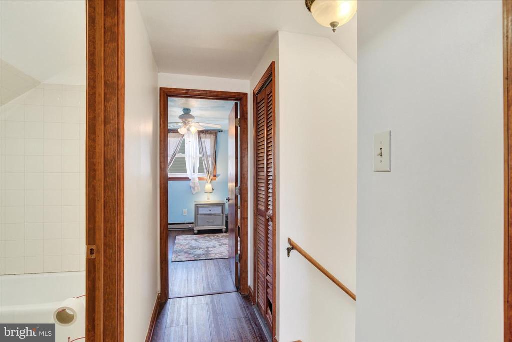 4832 Sweetbrier Ter