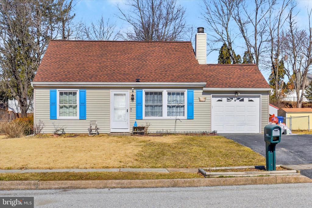 4832 Sweetbrier Ter