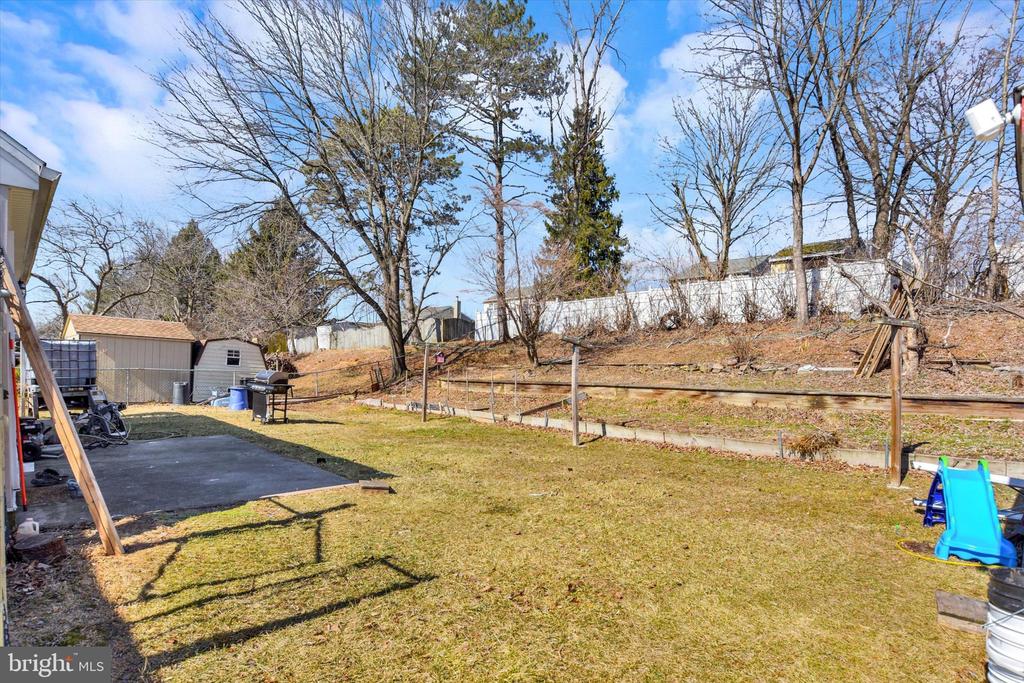4832 Sweetbrier Ter