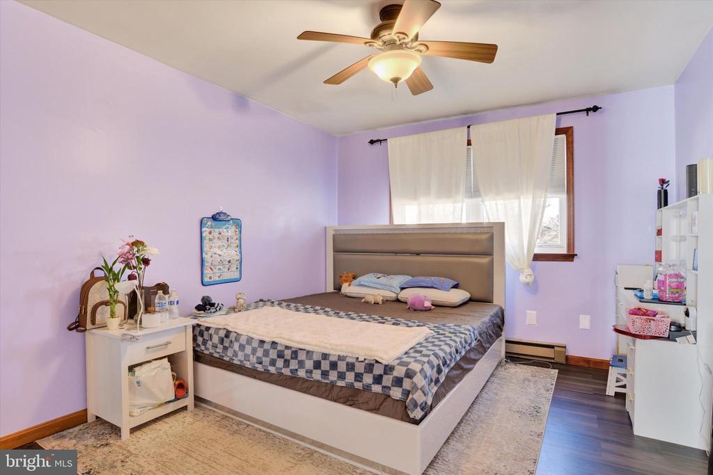 4832 Sweetbrier Ter