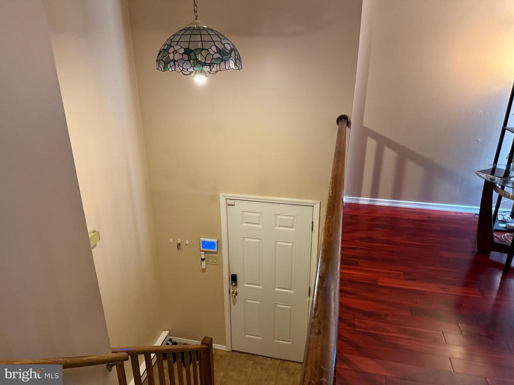 1022 Topview Dr