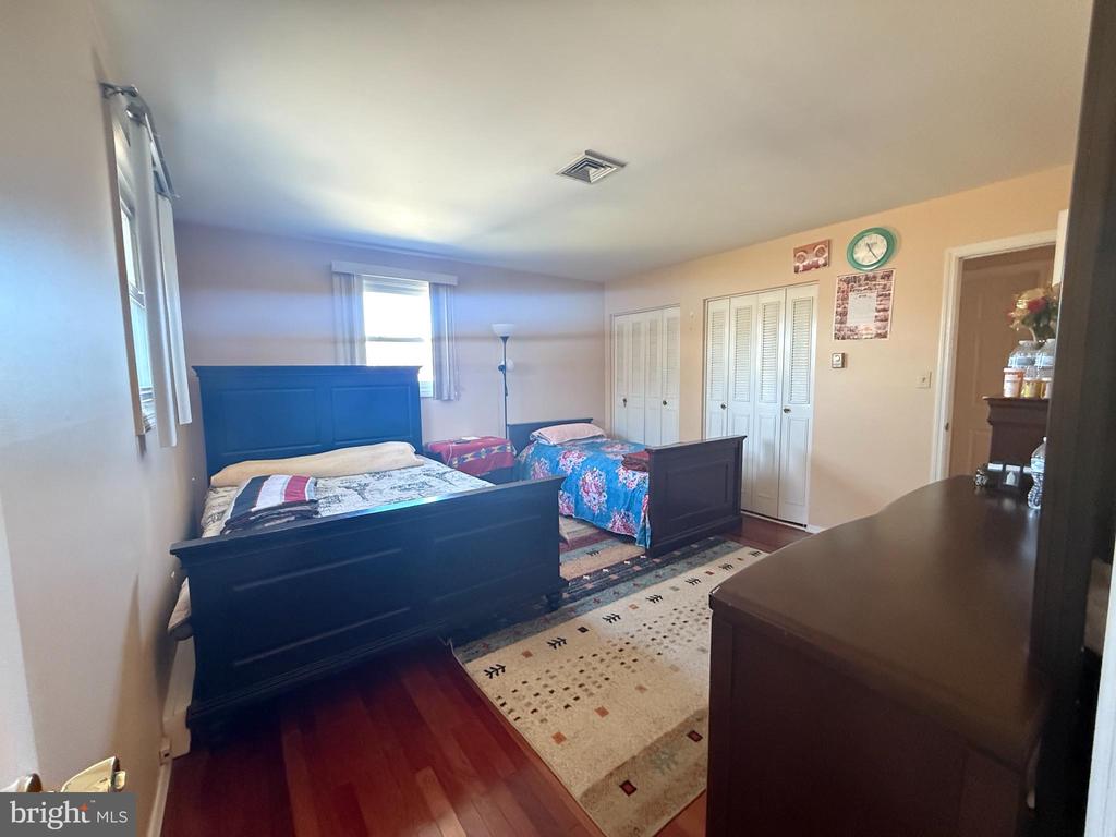 1022 Topview Dr