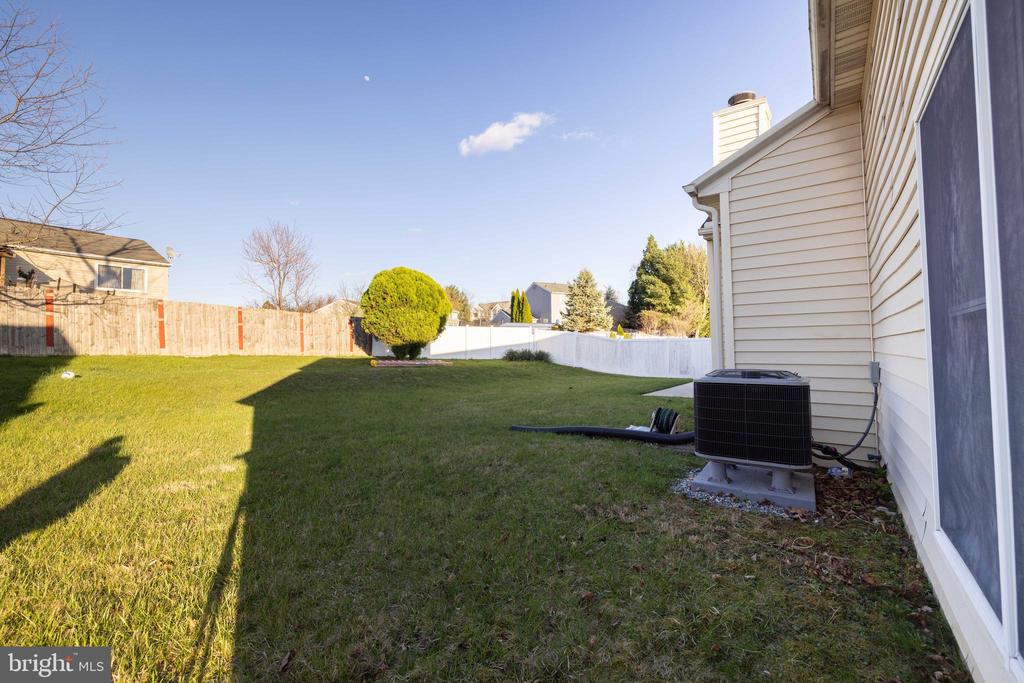 3525 Athena Ave