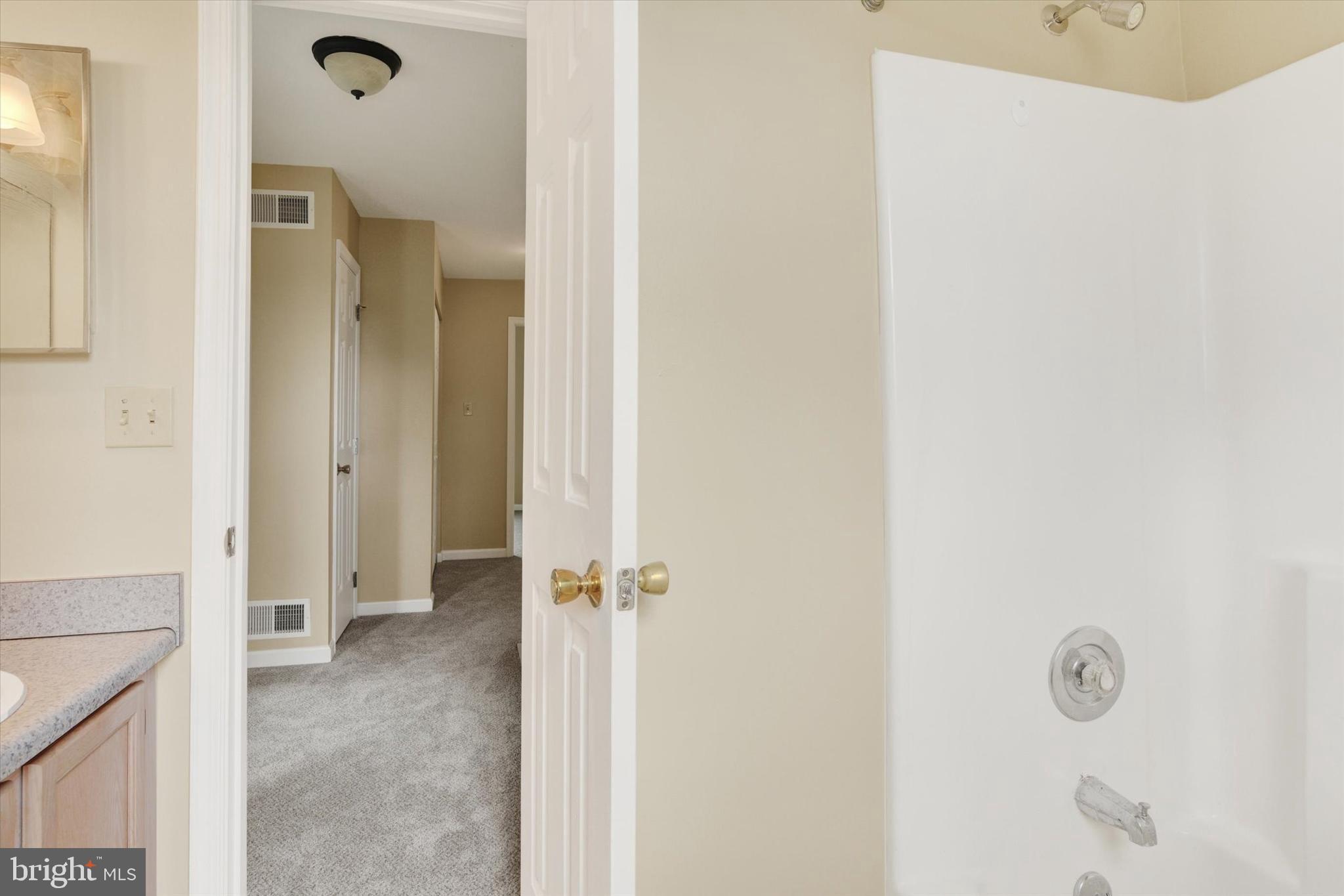 6262 S Highlands Cir