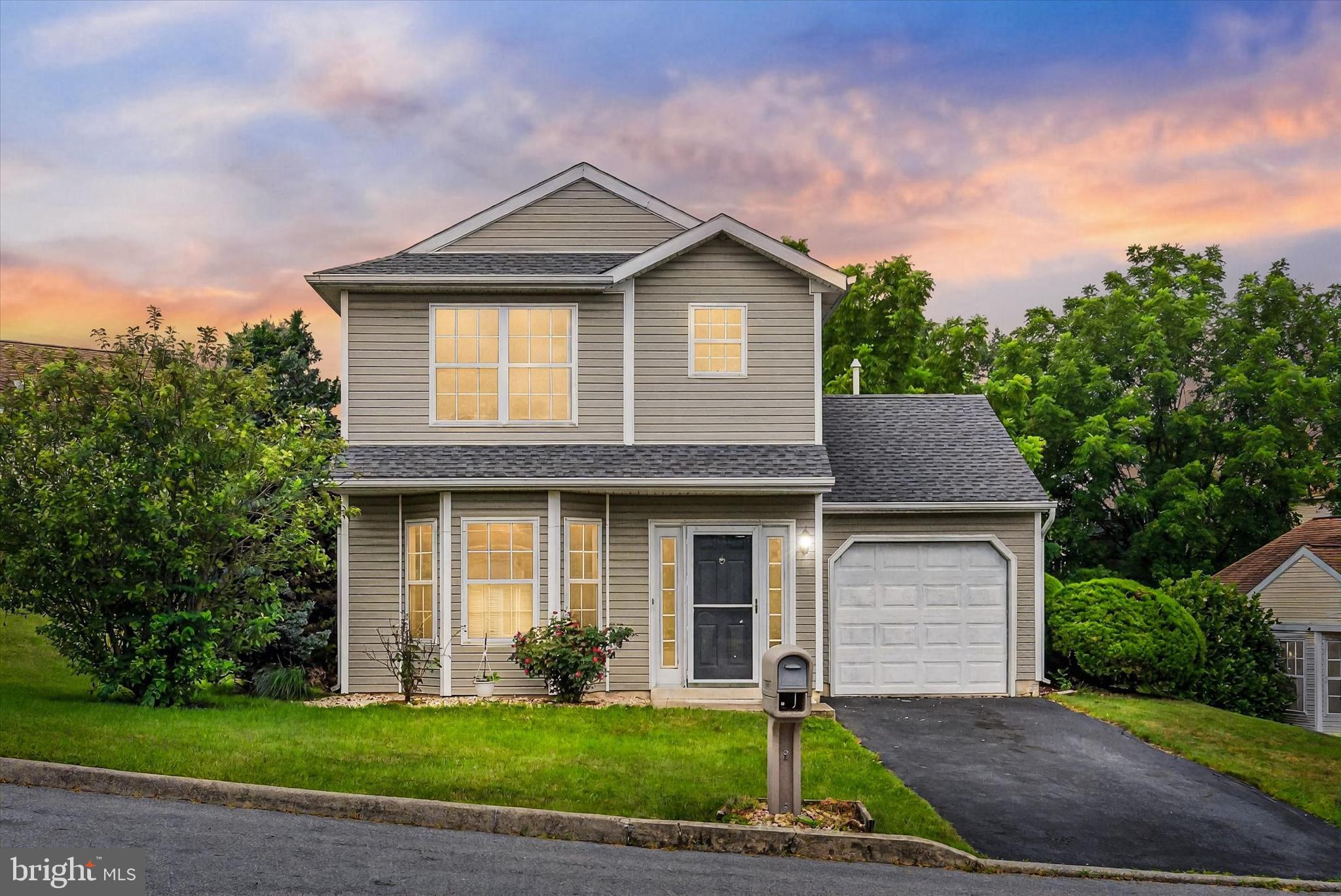 6262 S Highlands Cir