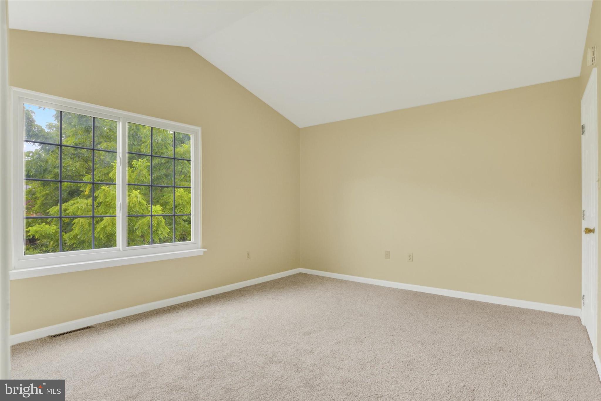 6262 S Highlands Cir