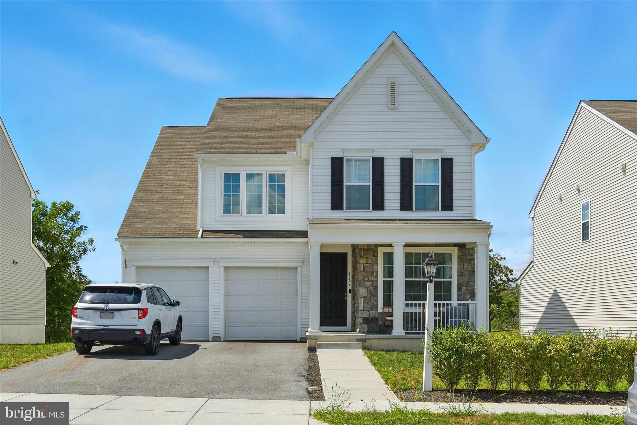 1738 BRADLEY DRIVE
