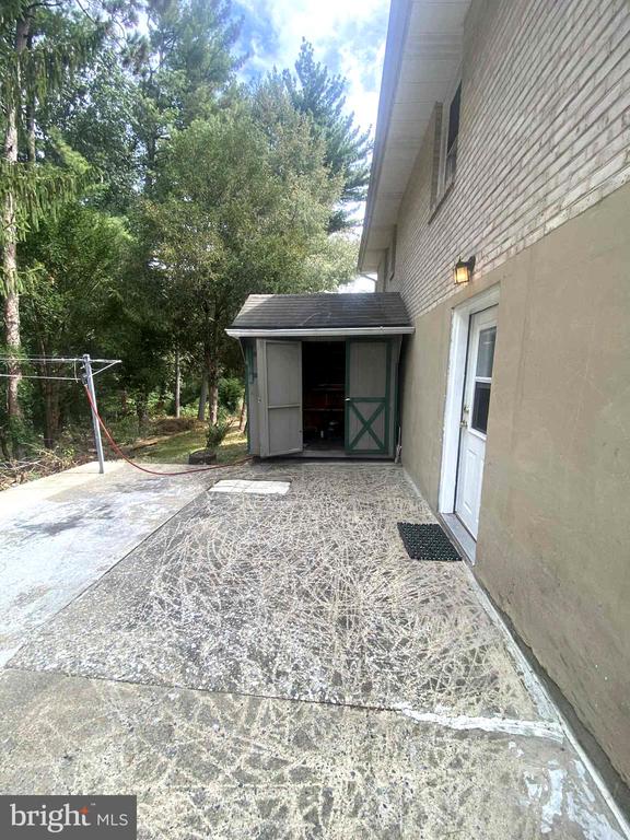 4800 E CIRCLE DRIVE