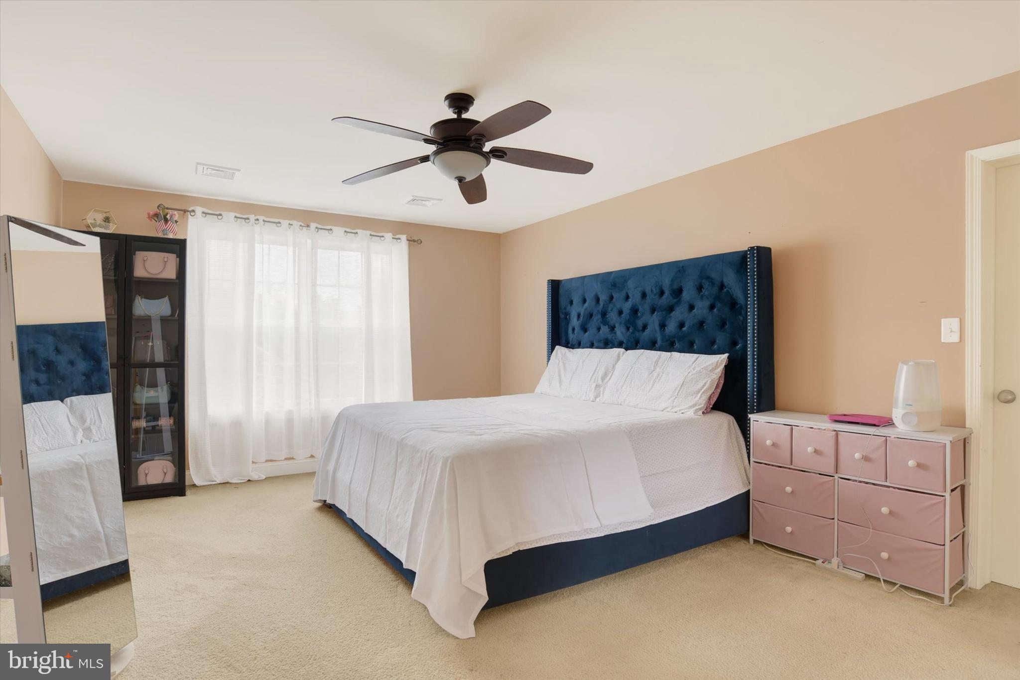 2224 NORTHVIEW LANE