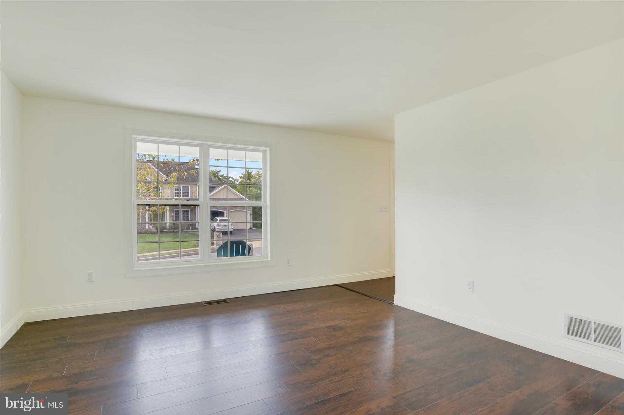 2224 NORTHVIEW LANE