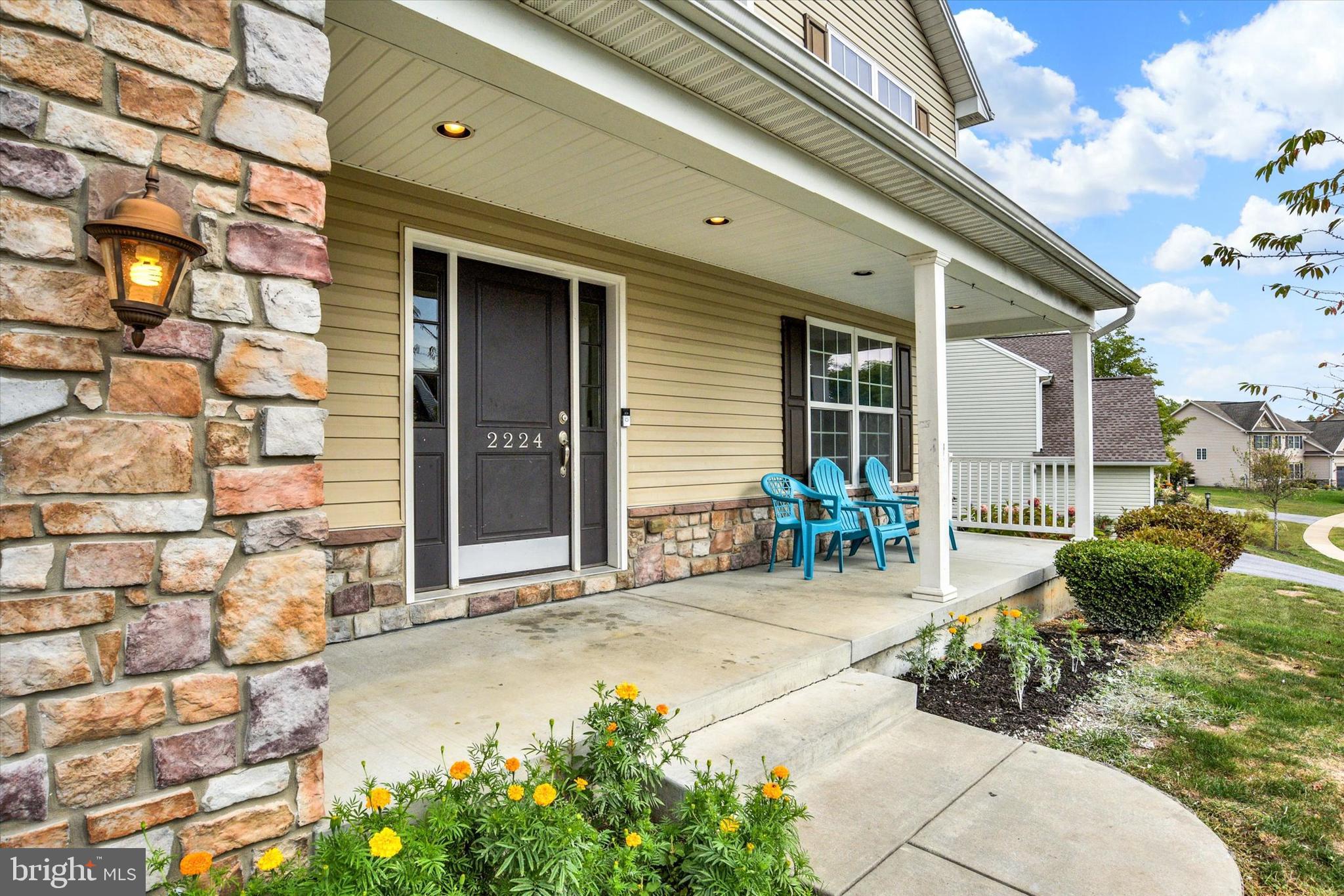 2224 NORTHVIEW LANE