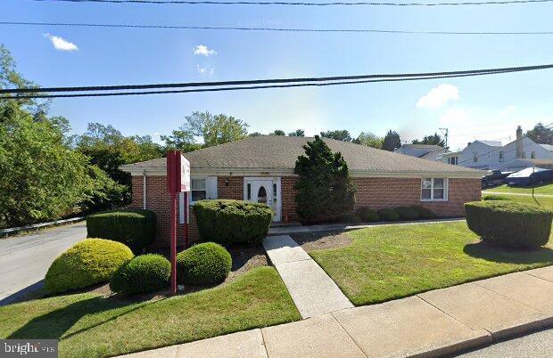 201 N PROGRESS AVENUE