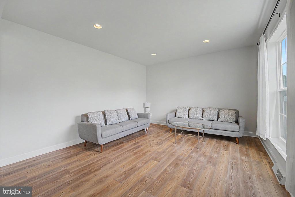 1820 ETHAN DRIVE
