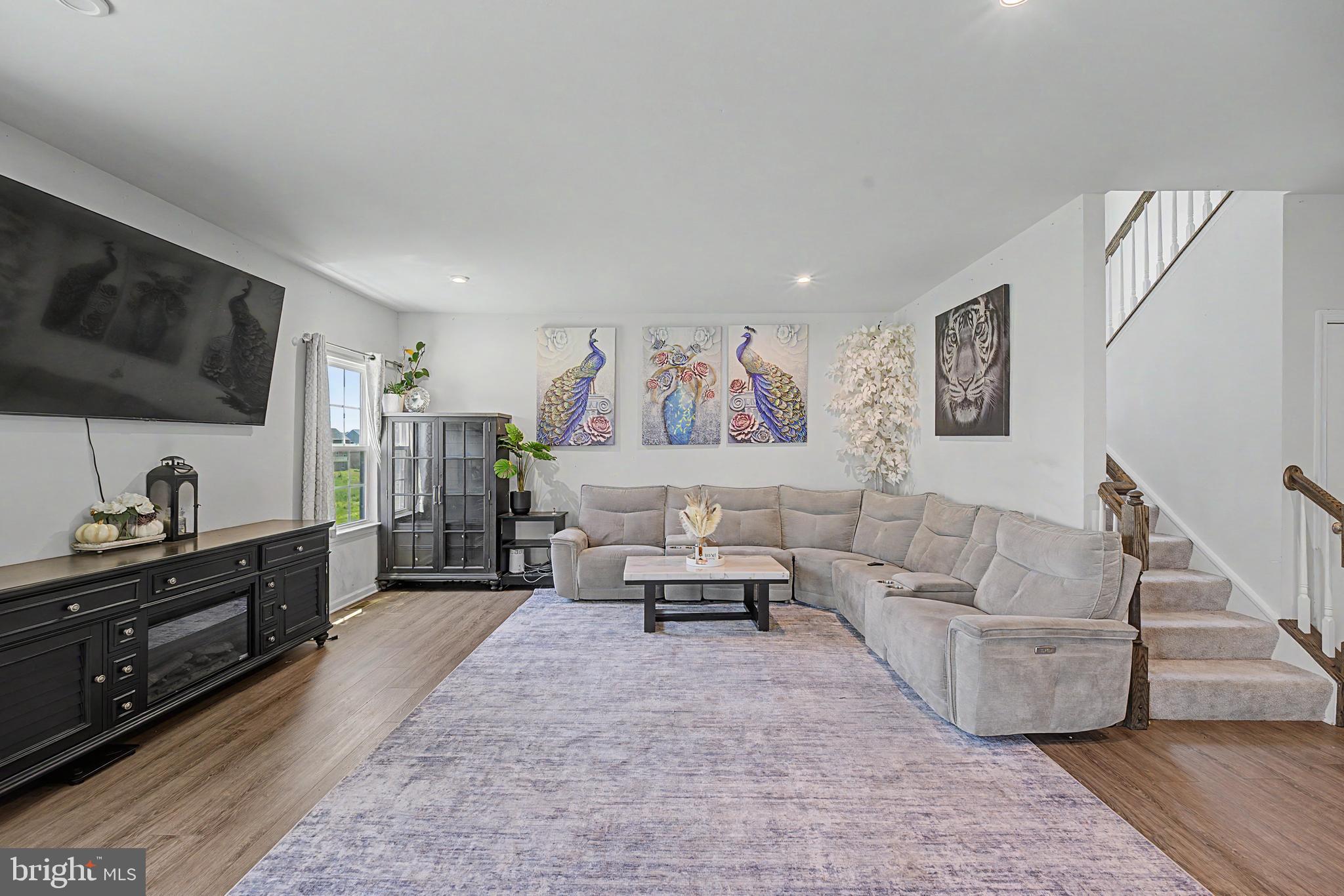 3011 BIANCA WAY