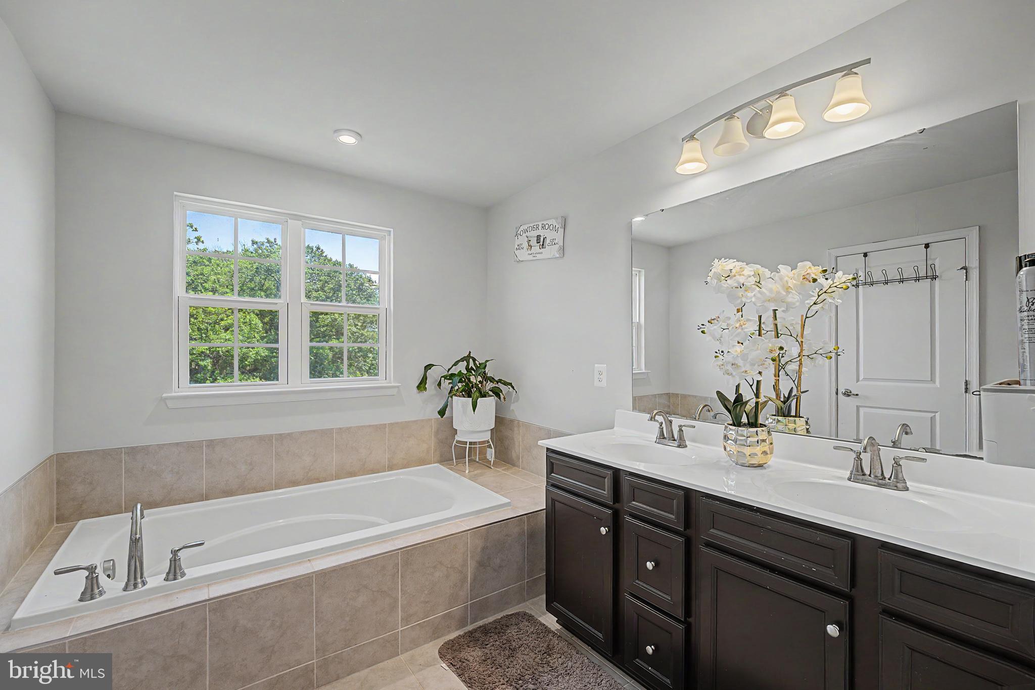 3011 BIANCA WAY